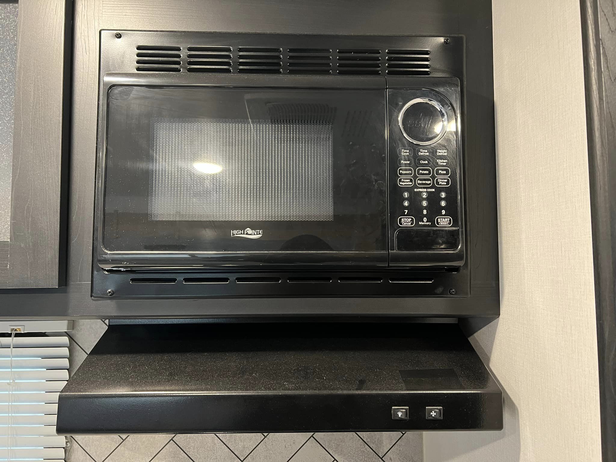 2022 Forest River Coachmen Travel Trailer 257BHS - Image 12