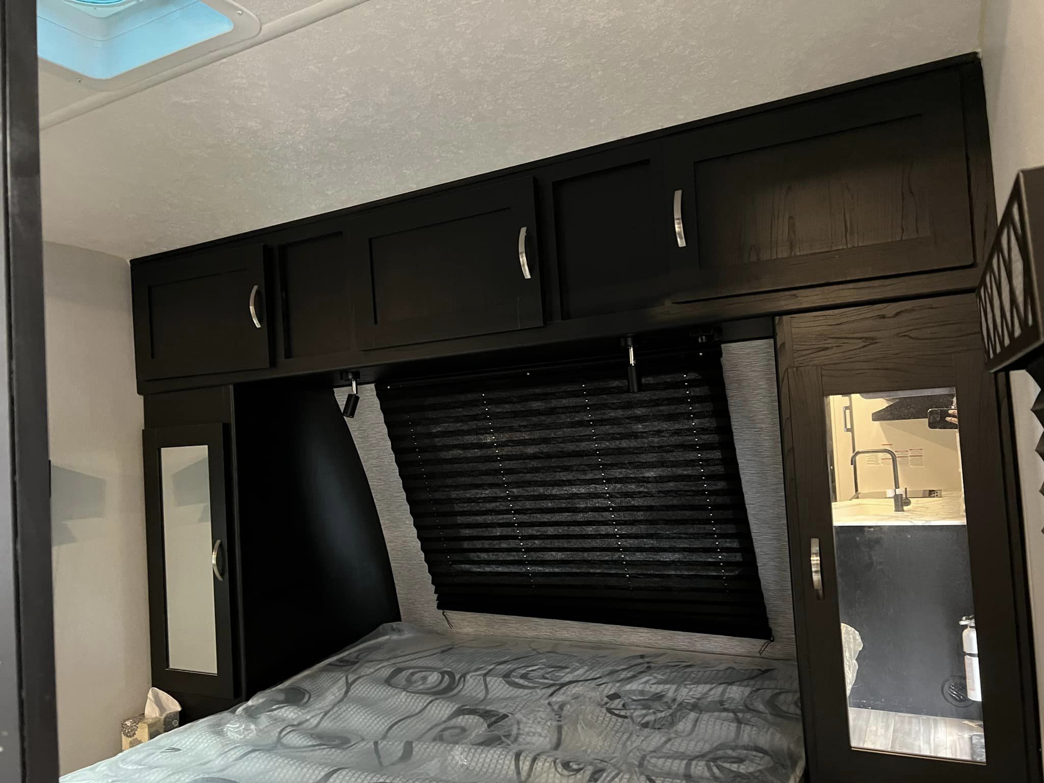 2022 Forest River Coachmen Travel Trailer 257BHS - Image 14