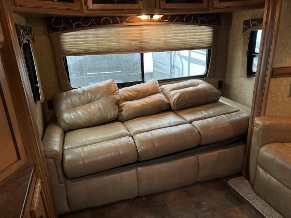 2015 Crossroad Sunset 32RL - Image 11