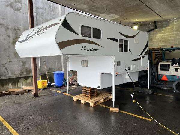 2018 80WSL Travelaire Camper - Image 5