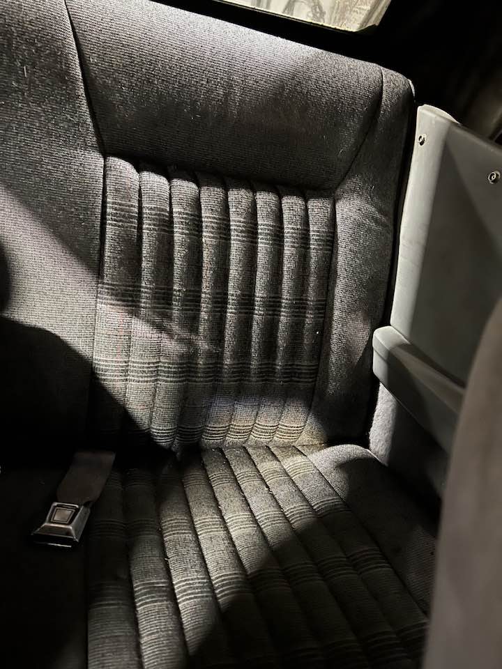 1989 Ford Mustang - Image 13