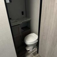 2022 Coleman Lantern 295 Travel Trailer - Image 26