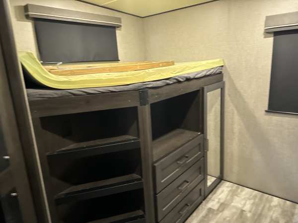 2021 Grand Design Reflection 311BHS - Image 20