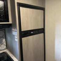 2022 Coleman Lantern 295 Travel Trailer - Image 16