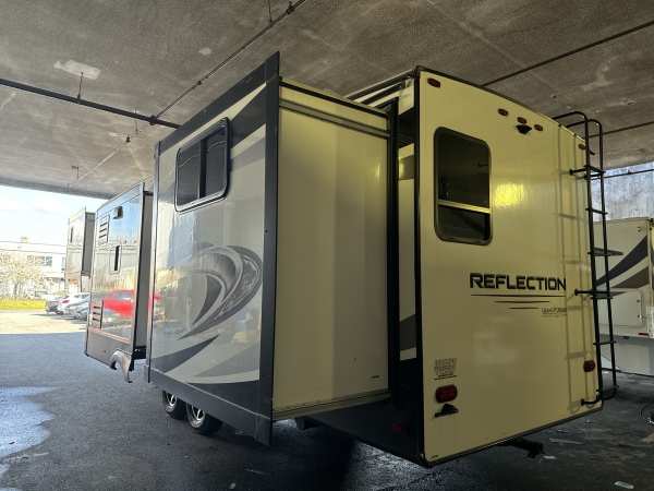 2021 Grand Design Reflection 311BHS - Image 7