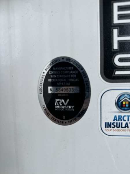 2021 Grand Design Reflection 311BHS - Image 39