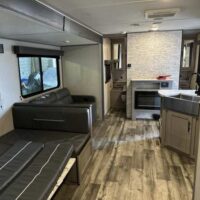 2022 Coleman Lantern 295 Travel Trailer - Image 10