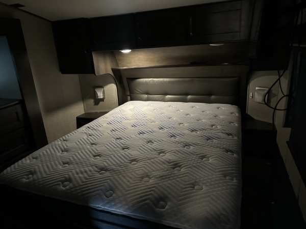 2021 Grand Design Reflection 311BHS - Image 21