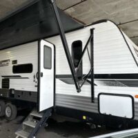 2022 Coleman Lantern 295 Travel Trailer - Image 4