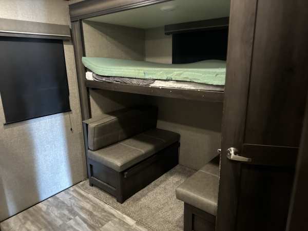 2021 Grand Design Reflection 311BHS - Image 17