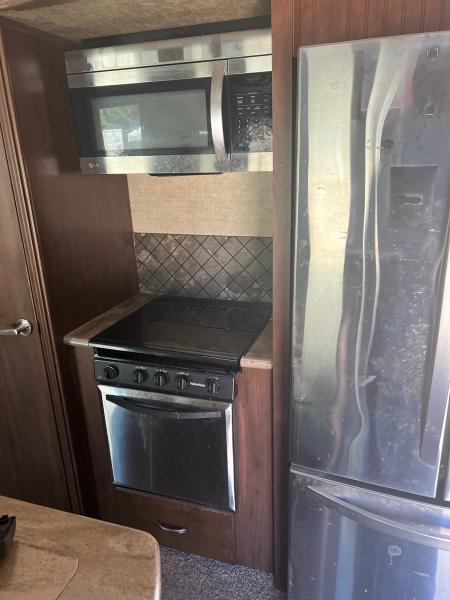 2016 Forest River Sandpiper 389RD - Image 14