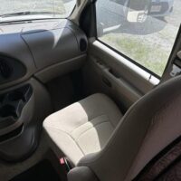 2007 Winnebago Motorhome - Image 10