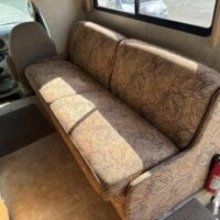 2007 Winnebago Motorhome - Image 19