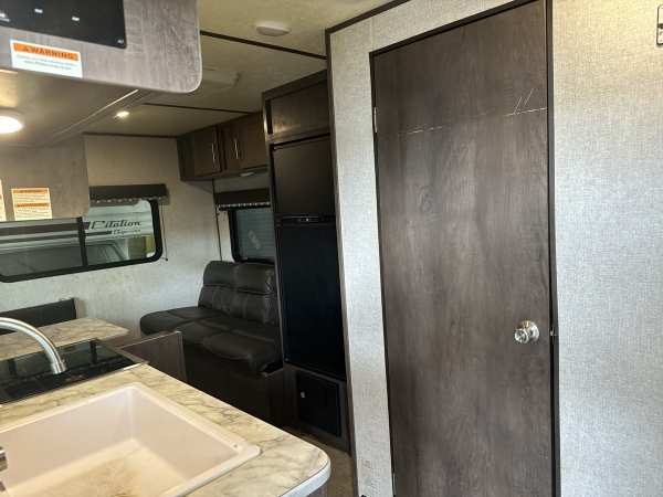 2021 Dutchmen MFG Coleman 202RD - Image 12