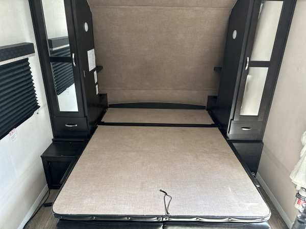 2019 Forest River Surveyor 200MBLE - Image 15