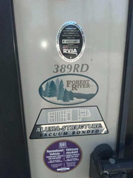 2016 Forest River Sandpiper 389RD - Image 25