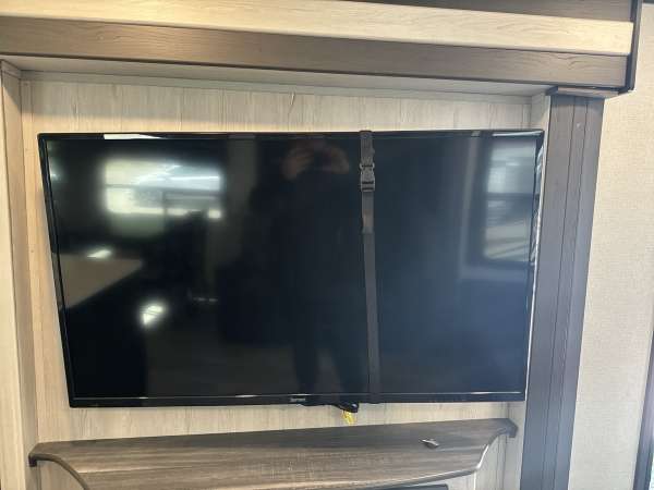 2022 Keystone Sprinter LTD 333FKS - Image 17