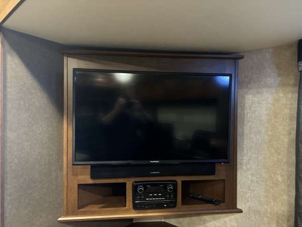 2017 Highland Ridge Open Range 316RLS - Image 17