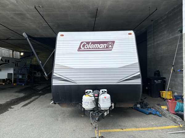 2021 Dutchmen MFG Coleman 202RD - Image 3