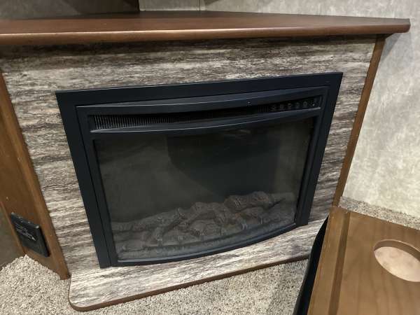 2017 Highland Ridge Open Range 316RLS - Image 19