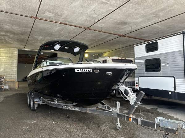 2023 Monterey 238SS Bowrider - Image 3