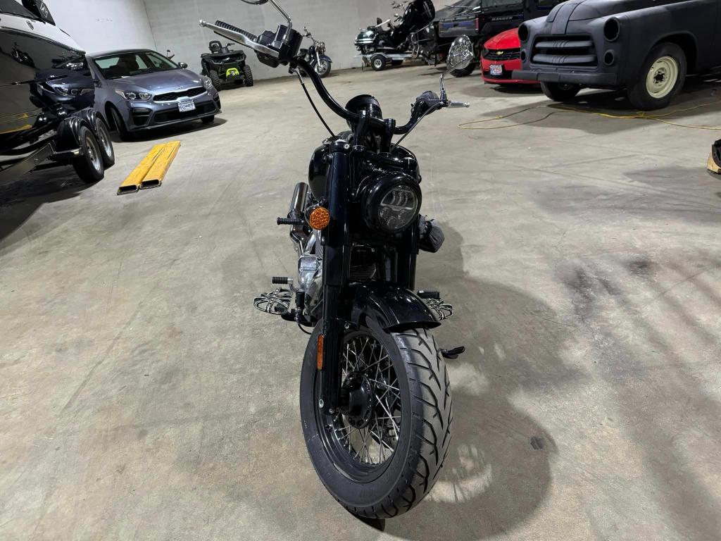 2022 Indian Motorcycle Limited - Image 3