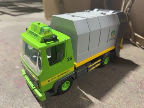 Assorted Items Lot 2 - Image 7