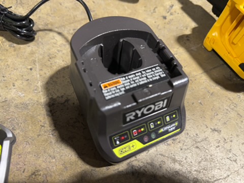 Assorted Ryobi Items Lot 3 - Image 6