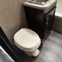 2017 Jayco Octane T32C Toy Hauler - Image 27