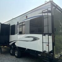 2017 Jayco Octane T32C Toy Hauler - Image 4