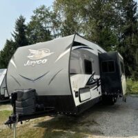 2017 Jayco Octane T32C Toy Hauler - Image 2