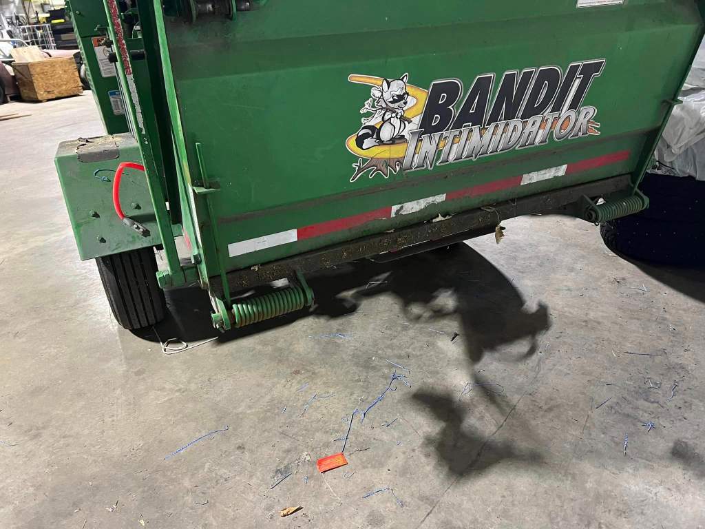 2015 Bandit 990 XP - Image 14