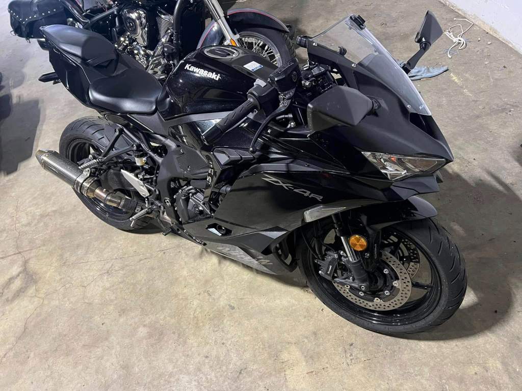 2023 Kawasaki Ninja ZX-4R