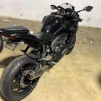 2023 Kawasaki Ninja ZX-4R - Image 3