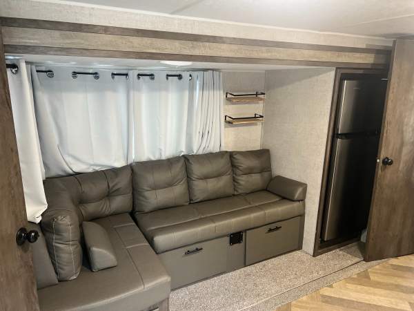 2020 Forest River Salem T22RBS - Image 9