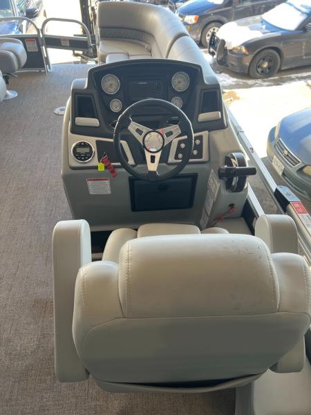 2023 Ranger RP220FC - Image 19