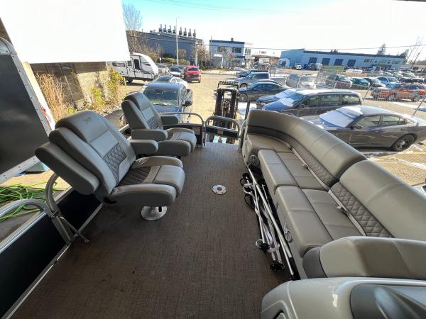 2023 Ranger RP220FC - Image 21