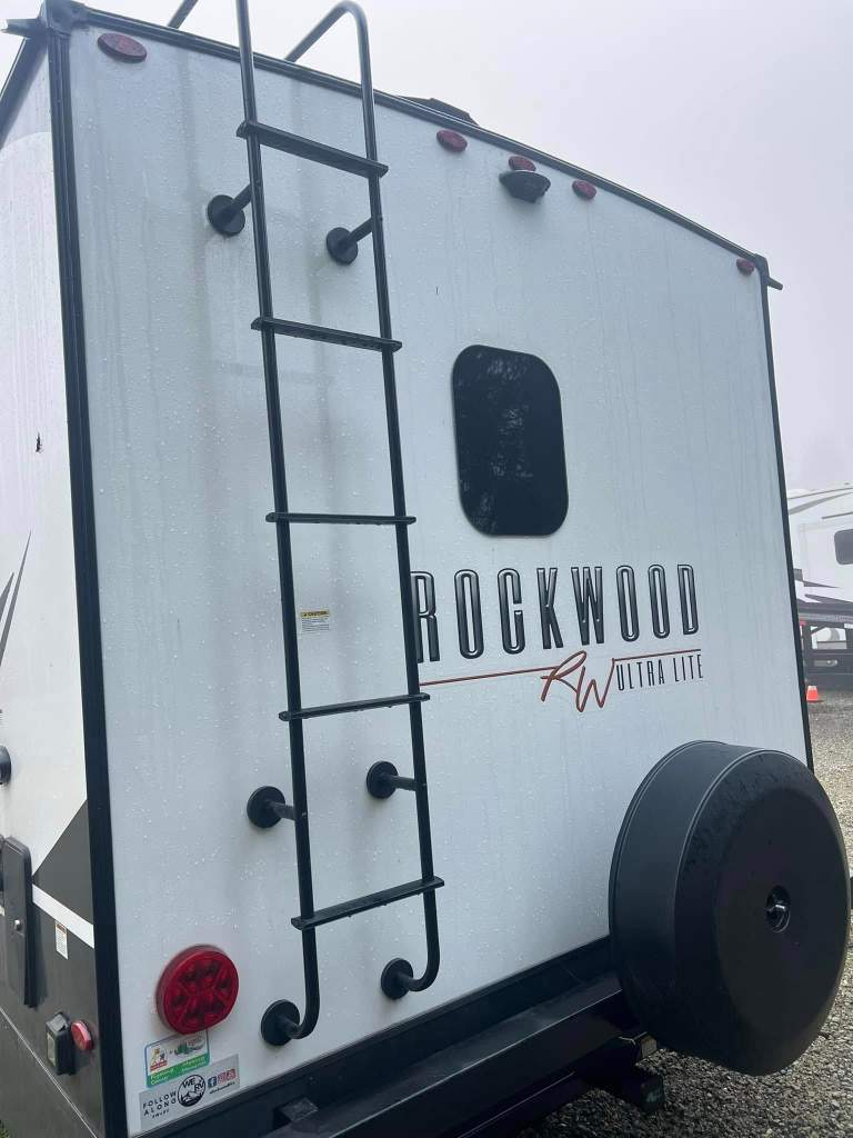 2022 Rockwood 2606 WS - Image 4