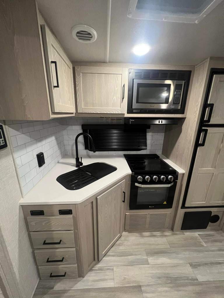 2022 Rockwood 2606 WS - Image 13