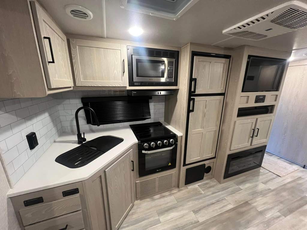 2022 Rockwood 2606 WS - Image 15