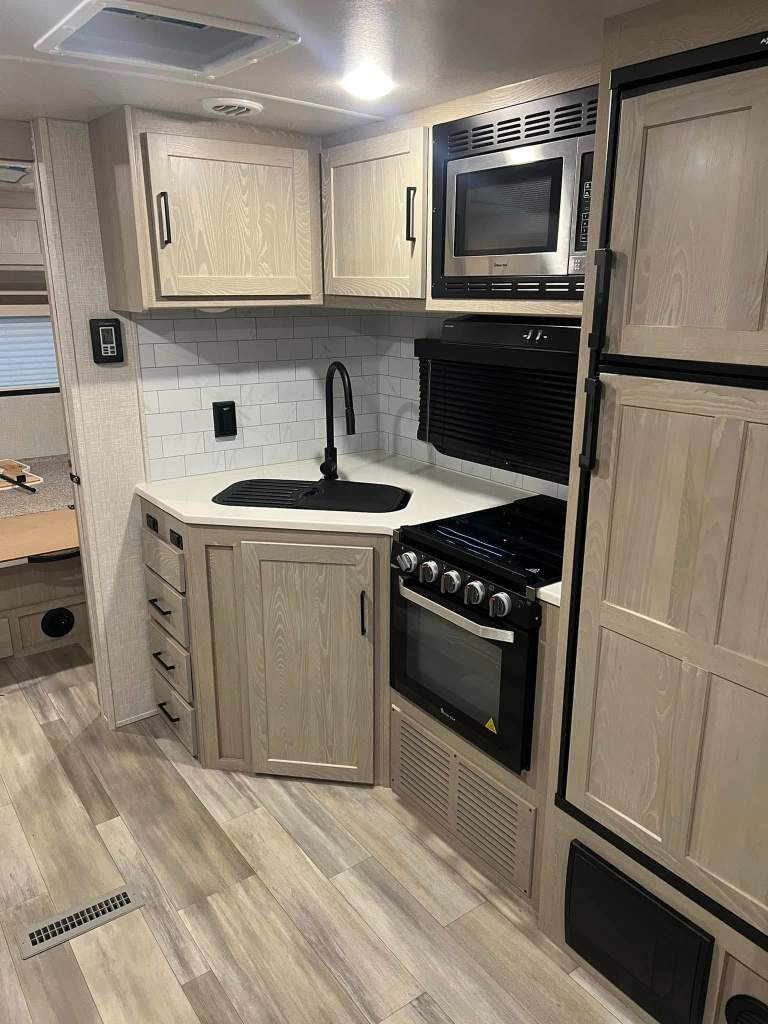 2022 Rockwood 2606 WS - Image 16