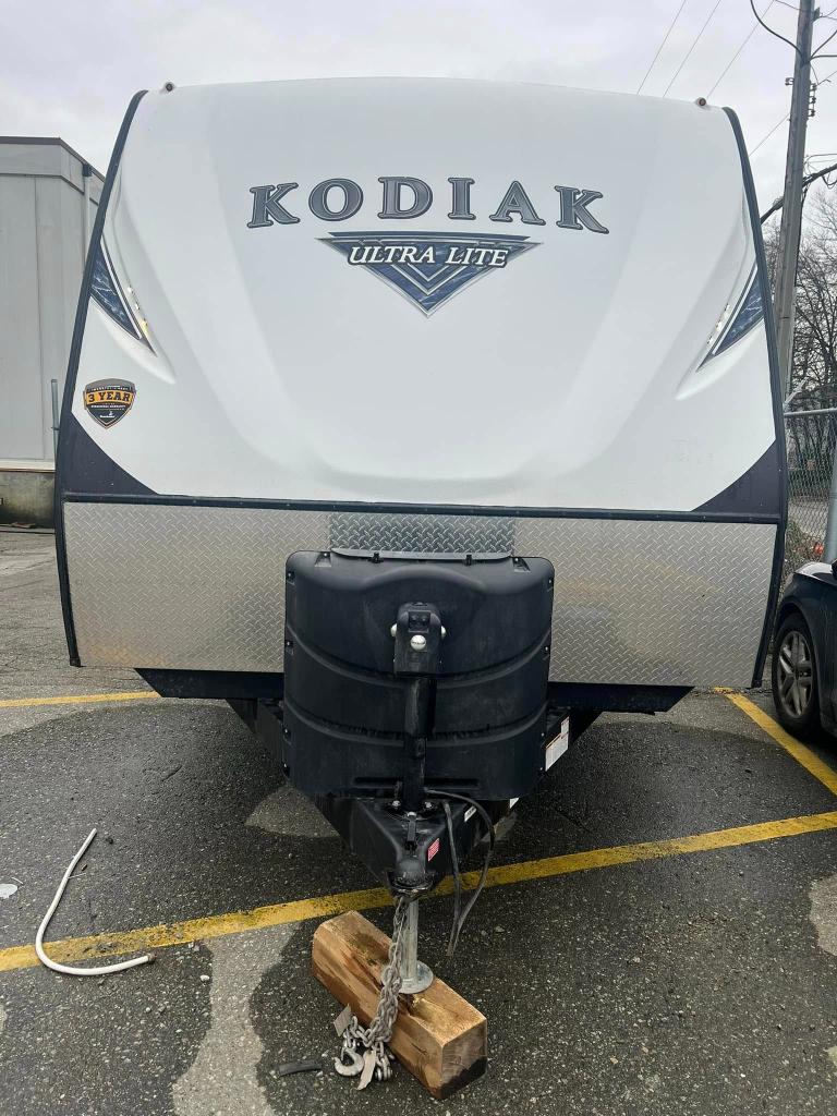 2018 Kodiak 331BHSL