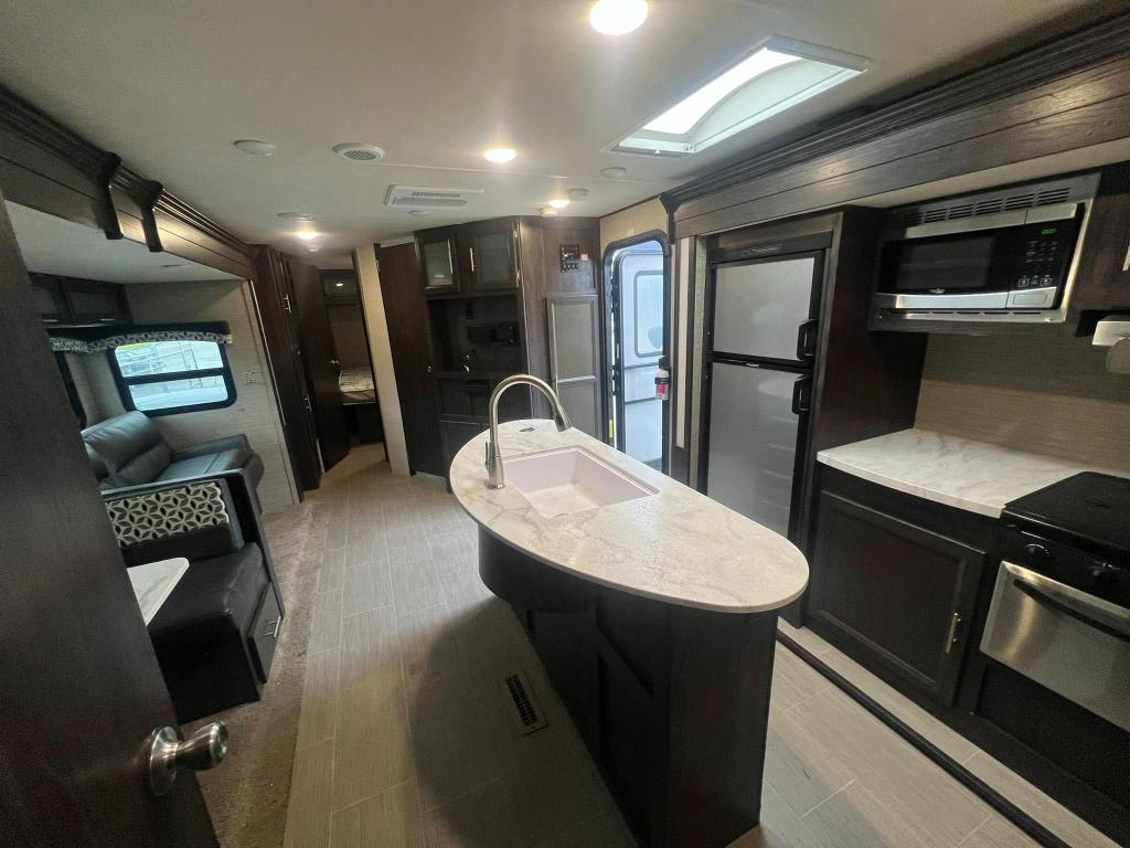 2018 Kodiak 331BHSL - Image 27