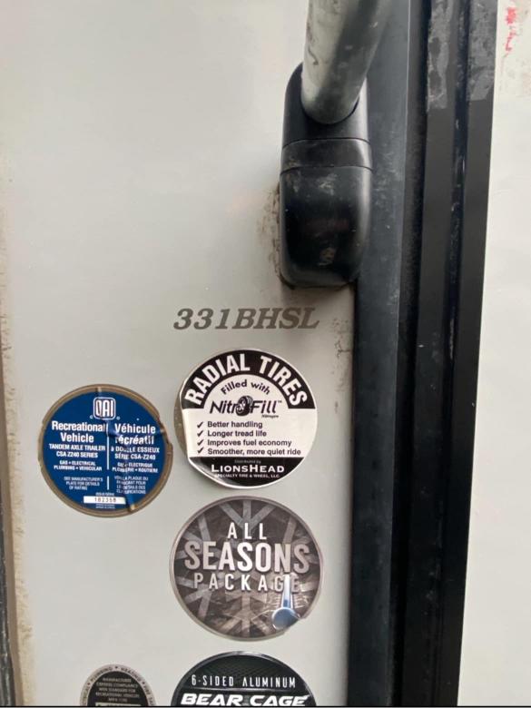 2018 Kodiak 331BHSL - Image 11