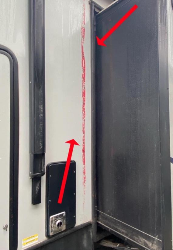 2018 Kodiak 331BHSL - Image 21