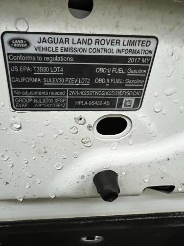 2017 Land Rover Discovery HSE Luxury - Image 18