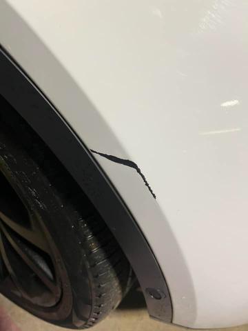 2017 Land Rover Discovery HSE Luxury - Image 15