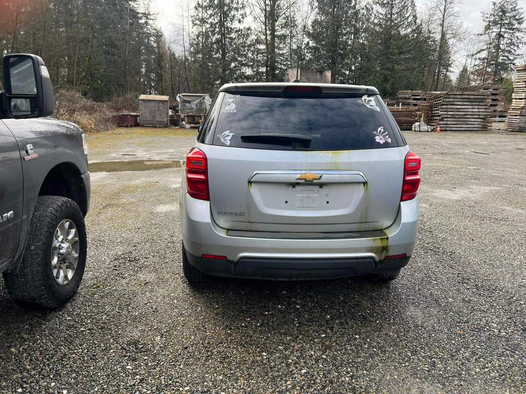 2017 Chevrolet Equinox - Image 5