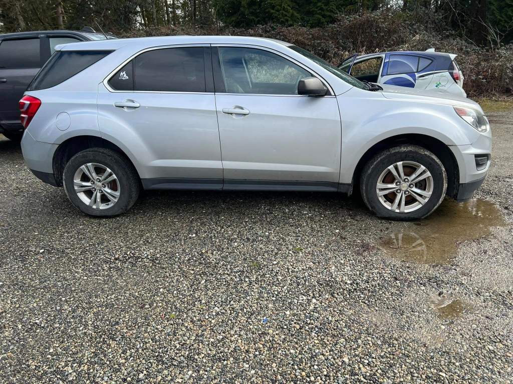 2017 Chevrolet Equinox - Image 6