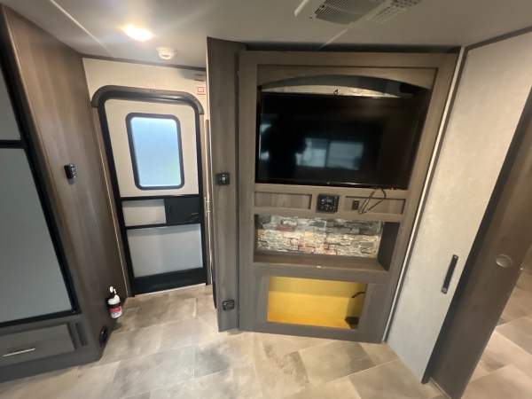 2020 Dutchmen Kodiak FKDS20 - Image 14